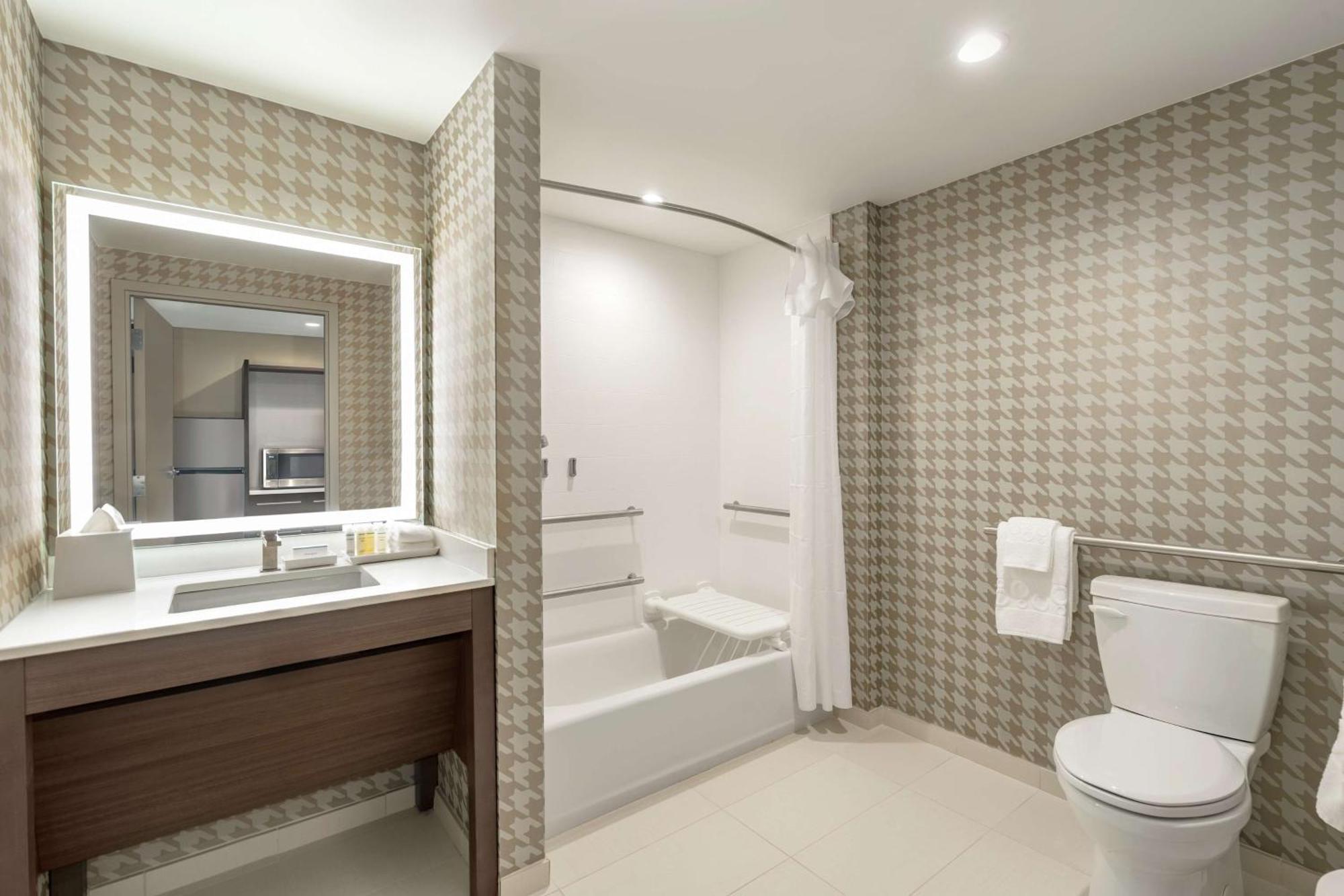 Home2 Suites By Hilton Woodland Hills Los Angeles Exterior foto