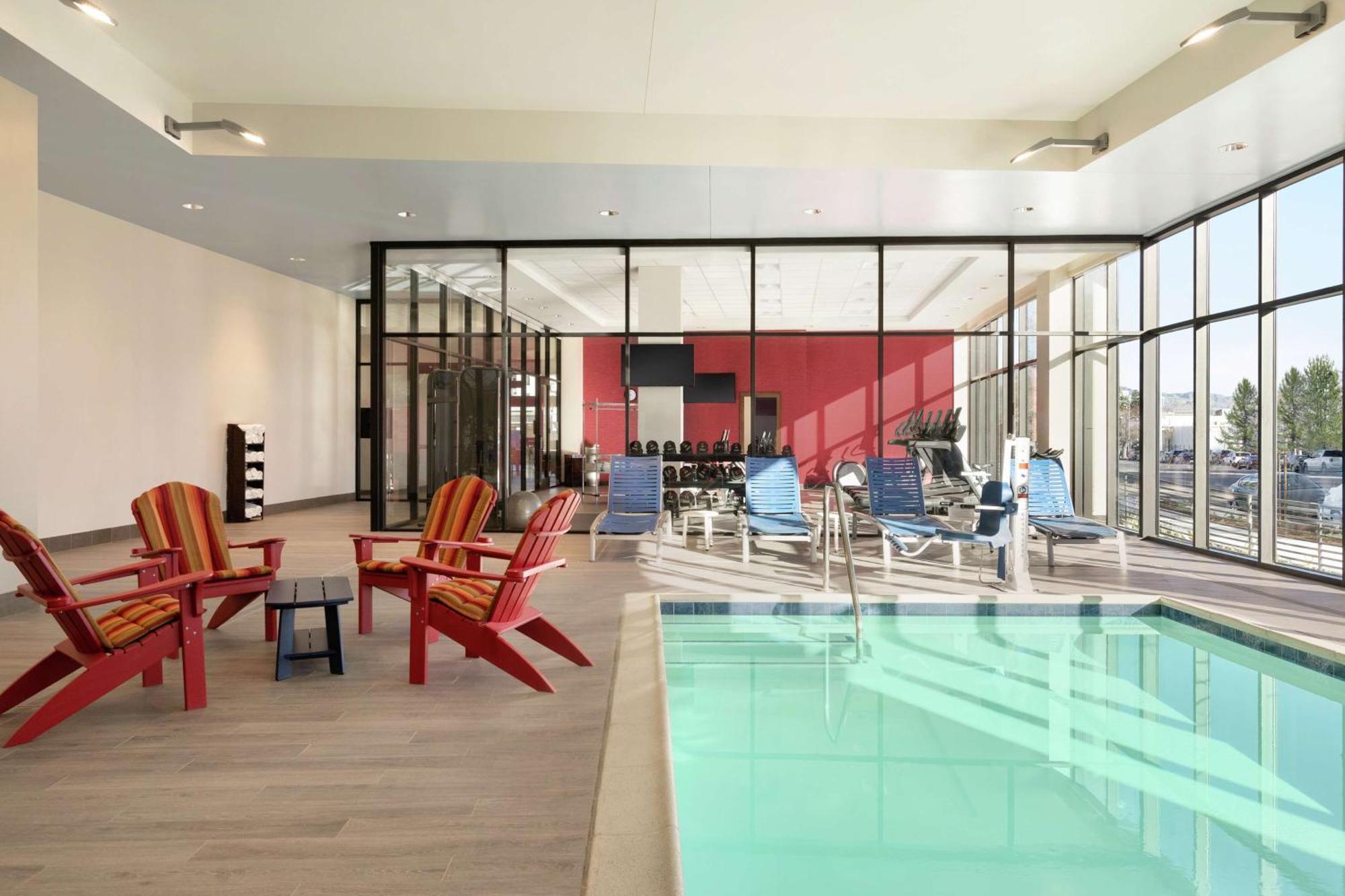Home2 Suites By Hilton Woodland Hills Los Angeles Exterior foto